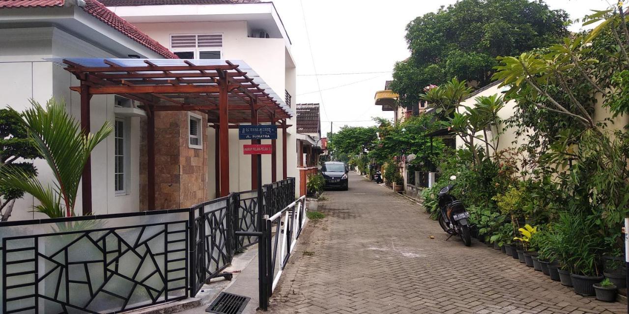 Omah Inap D24 Syariah Near Universitas Aisyiah Yogyakarta Mitra Reddoorz Селеман Екстер'єр фото
